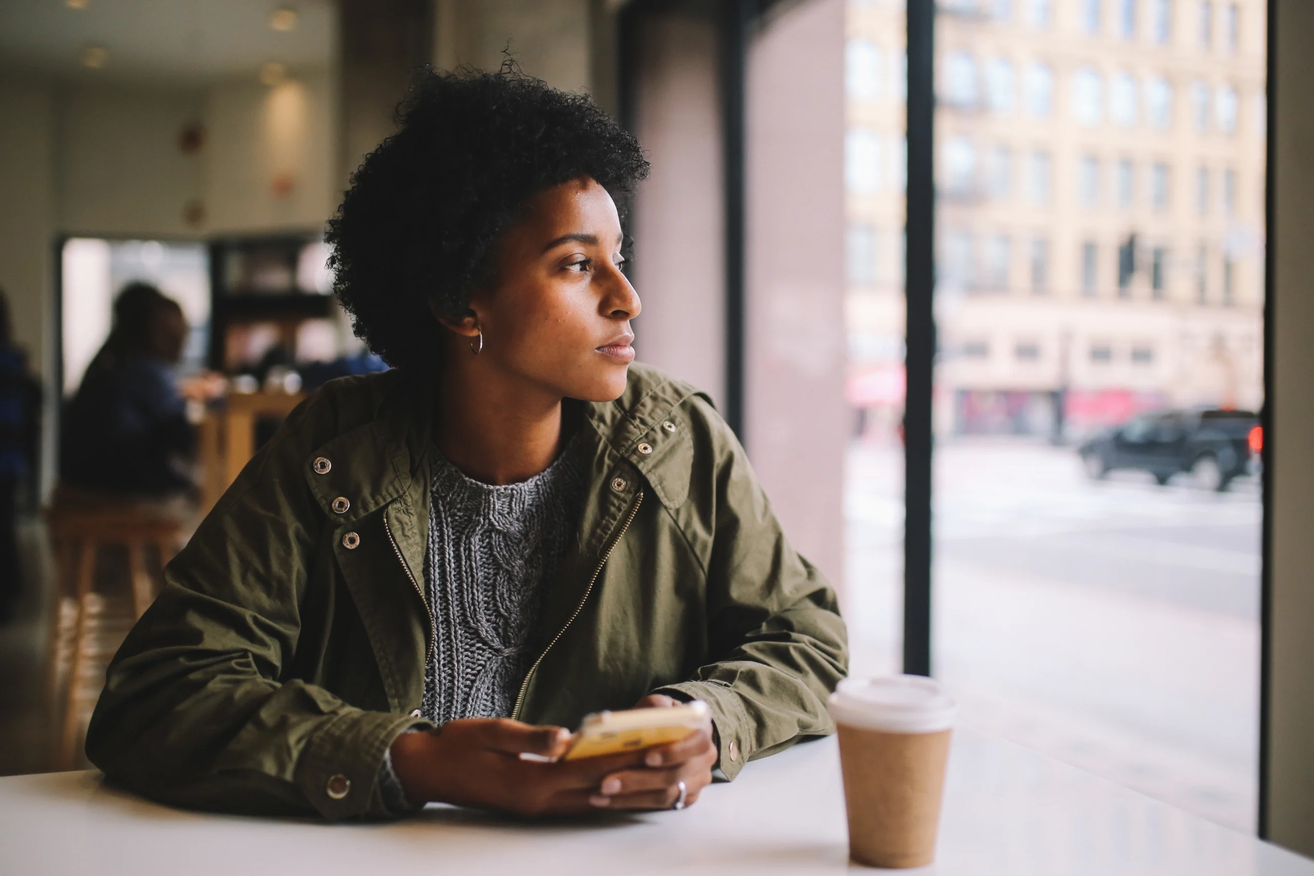 “California Sober” and Controlled Use: Can I Drink Occasionally in Recovery?