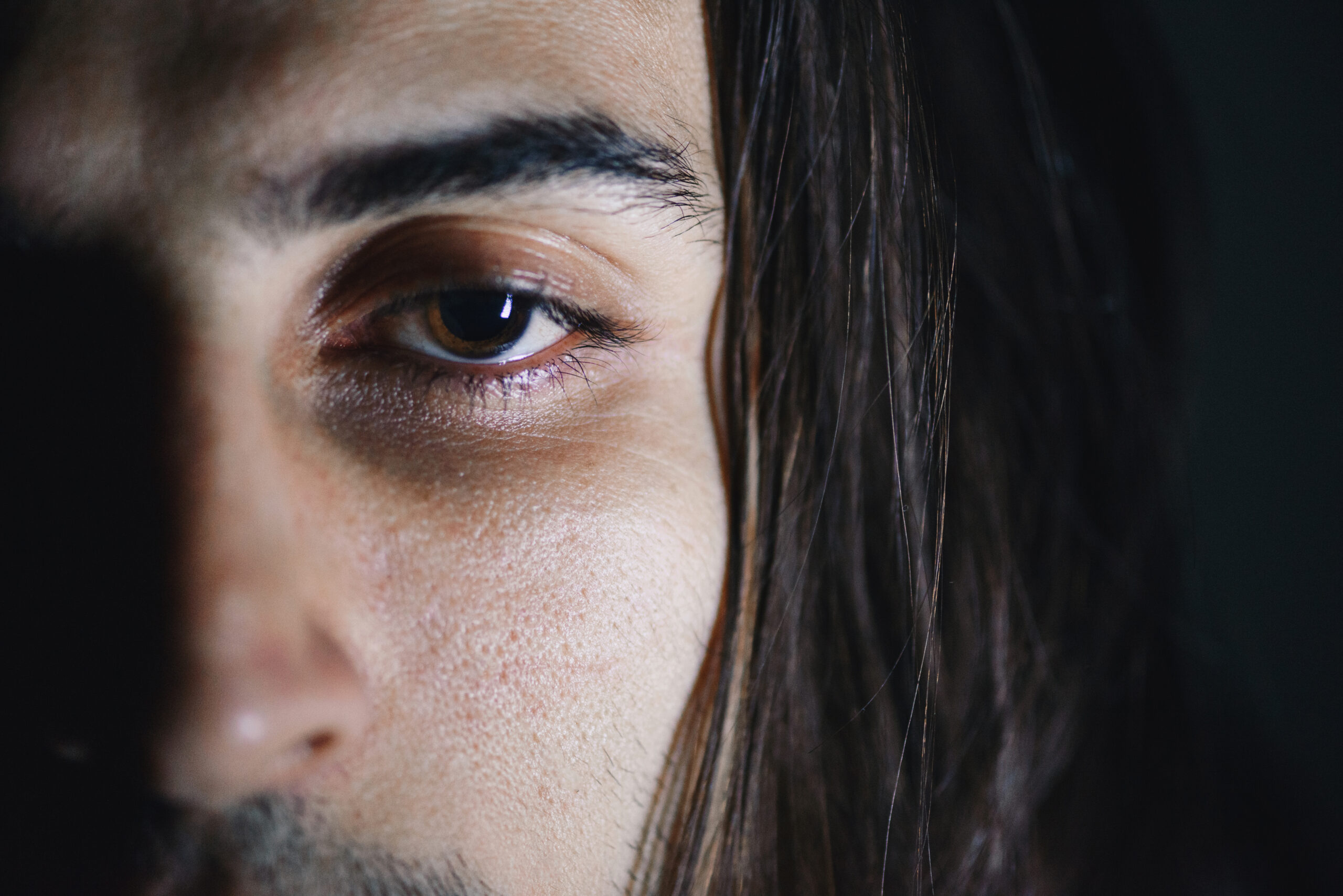 Recognizing “Heroin Eyes” and Other Physical Signs of Heroin Use